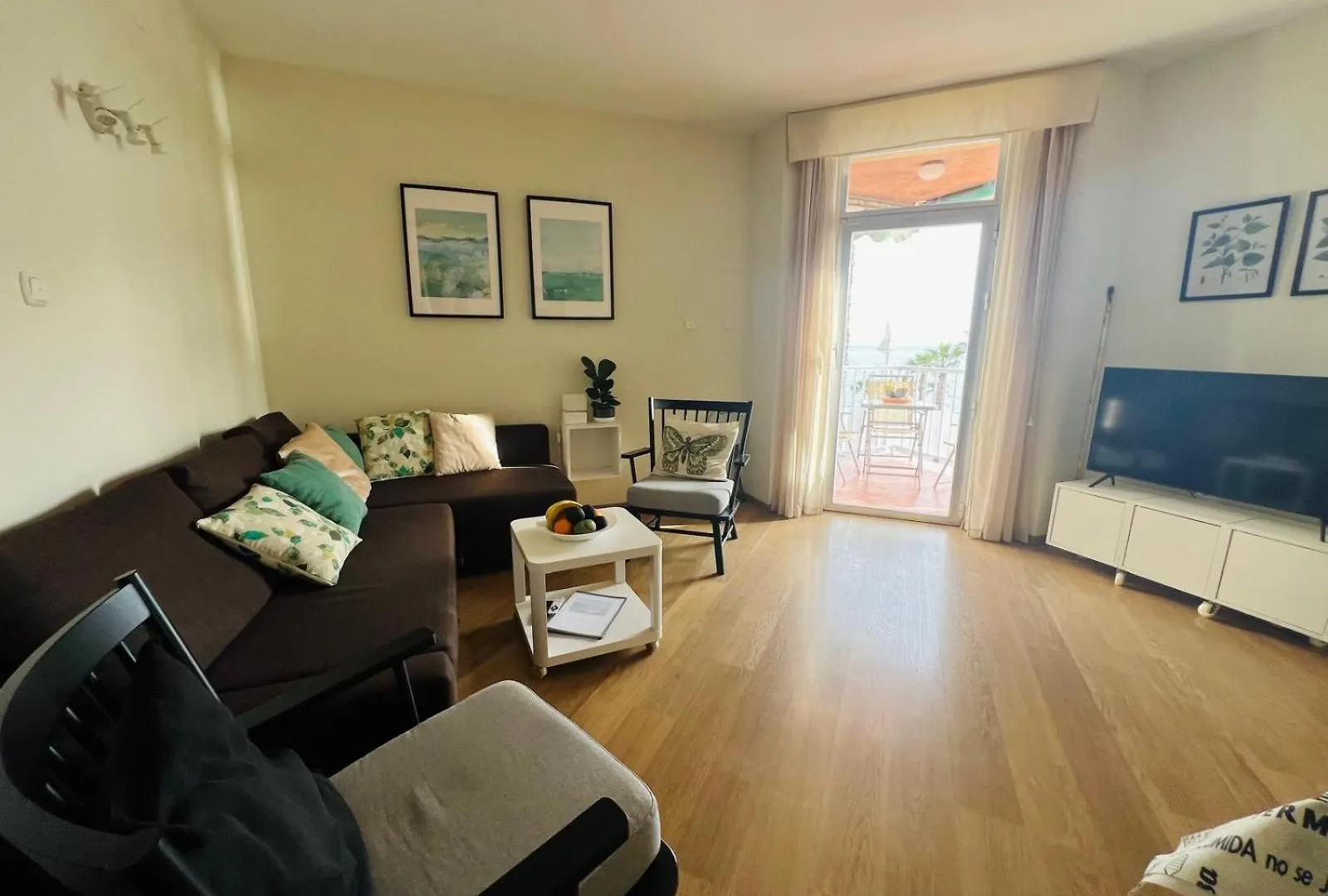 Almunecar Beach Front Apartment 스페인