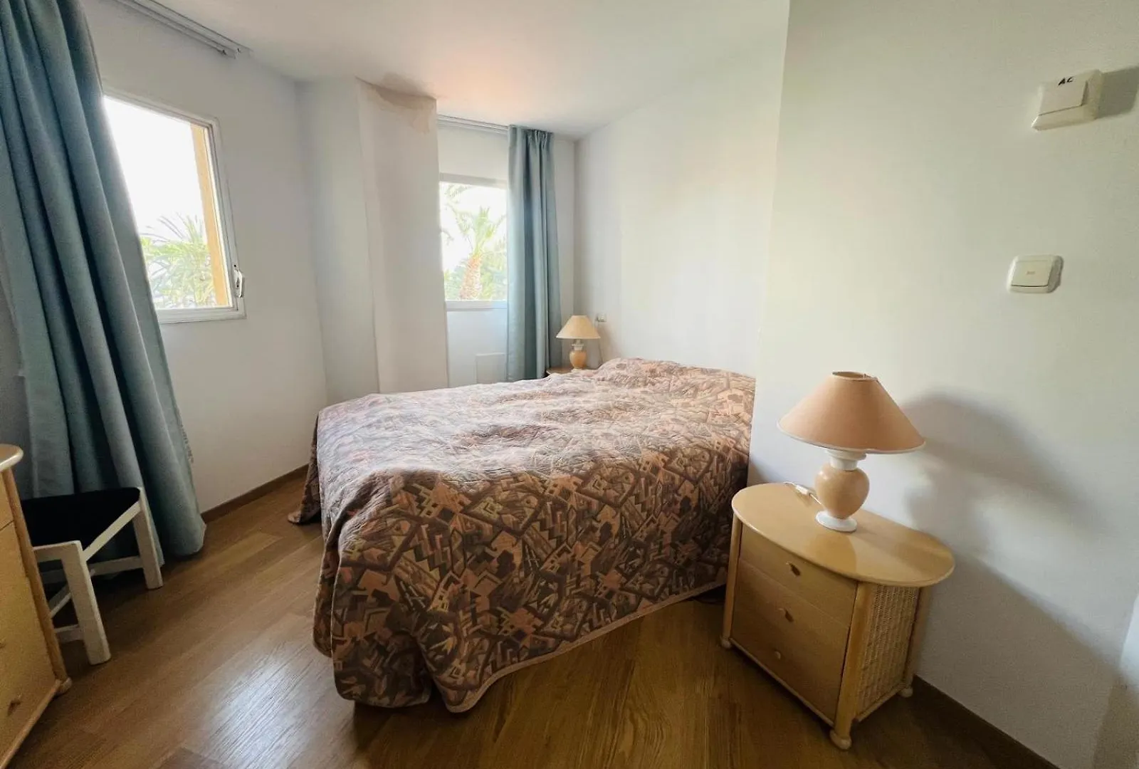 Almunecar Beach Front Apartment