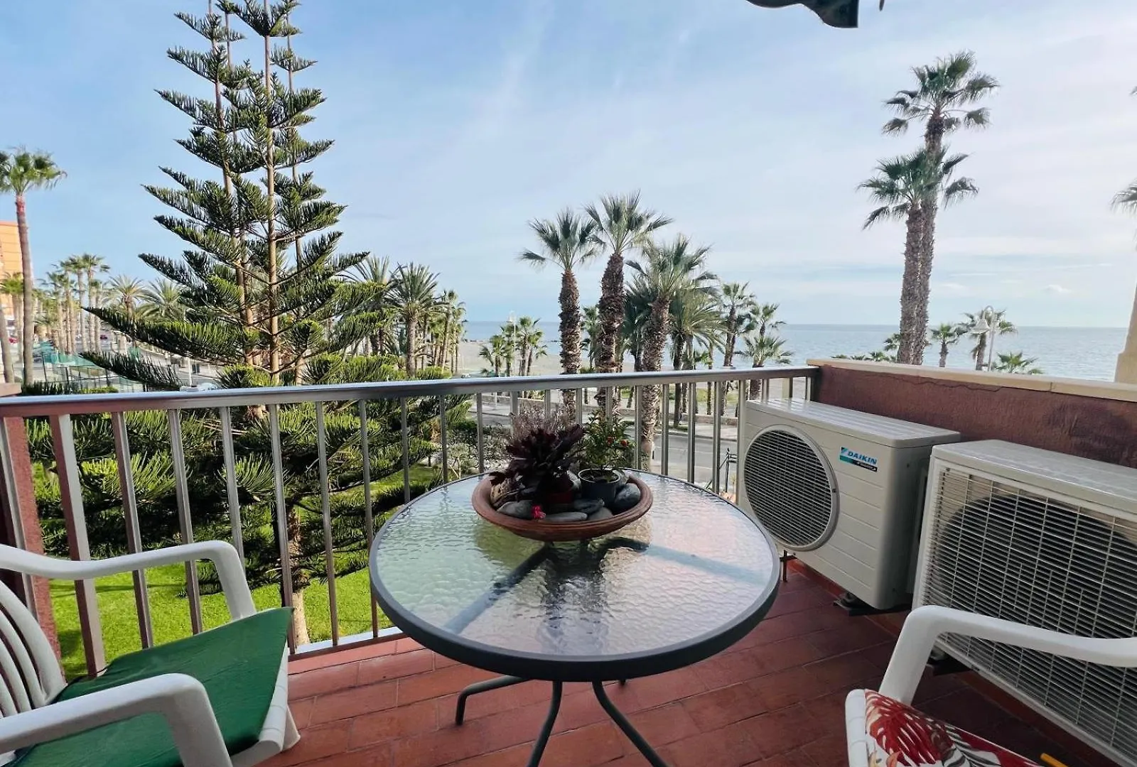 Almunecar Beach Front Apartment