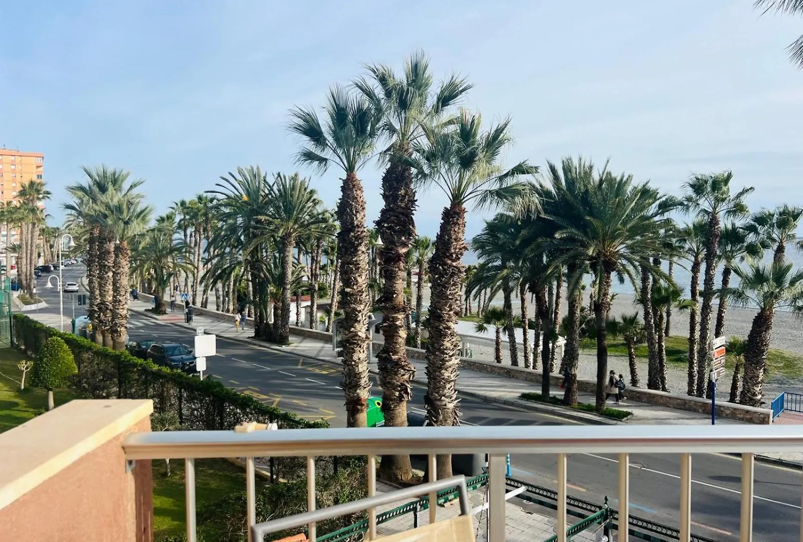 Almunecar Beach Front Apartment 스페인